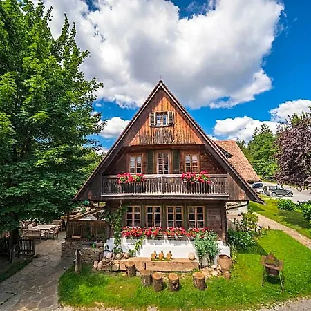 Inn Wirtshaus Jagawirt Sommereben