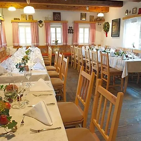 Inn Wirtshaus Jagawirt Sommereben